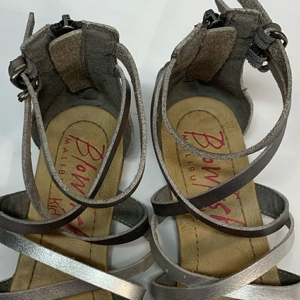 Blowfish kids size 3 Silver sandalsx
